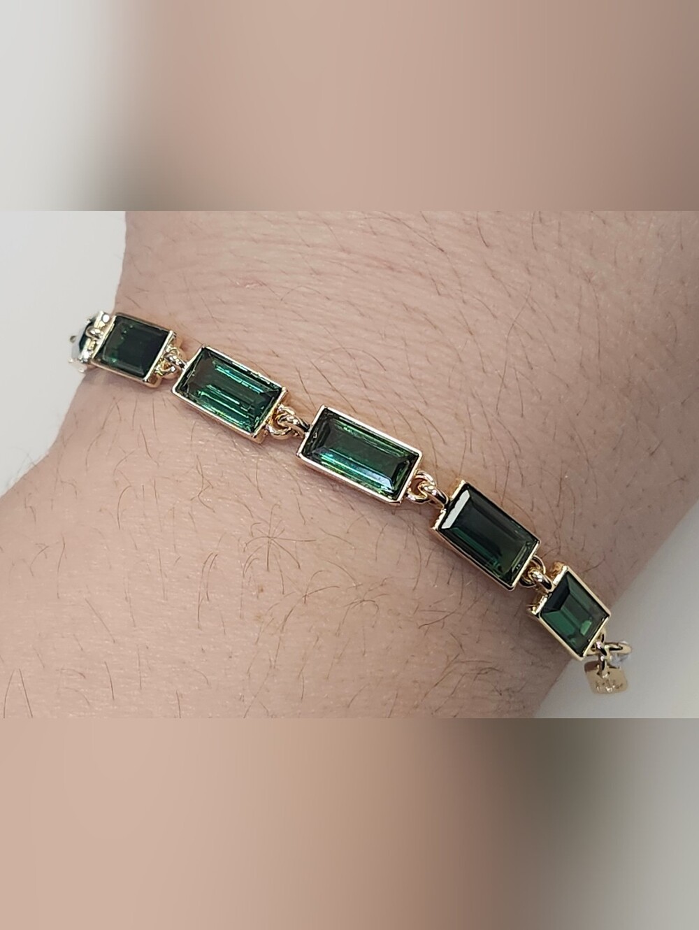 NWT Ralph Lauren Gold-Tone Green Baguette Stone Flex Bracelet
